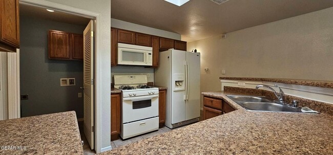 Building Photo - 13278 Emerald Creek Dr