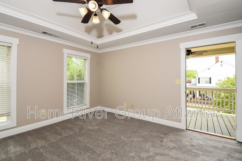 Building Photo - 100 Orchard Dr