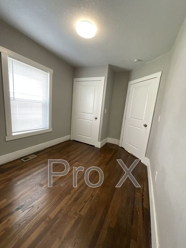 Building Photo - 211 E Adams St