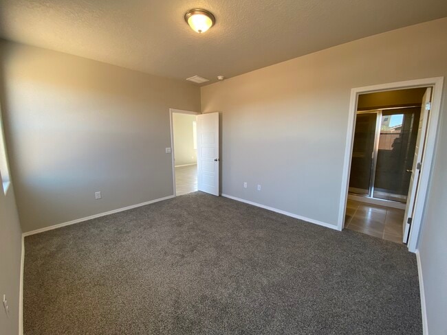 Building Photo - 4838 Mount Salas St NE