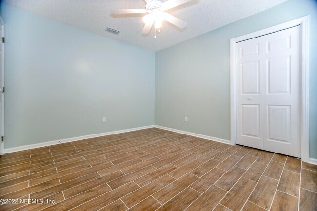 Building Photo - 4944 Greenland Hideaway Dr N