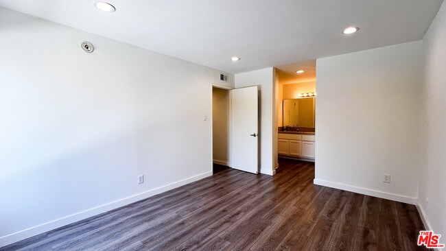Building Photo - 5700 Etiwanda Ave