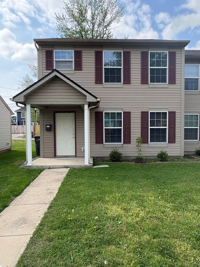 Building Photo - Charming 3-Bedroom Home in Fountain Square – Prime Location Near I-65!