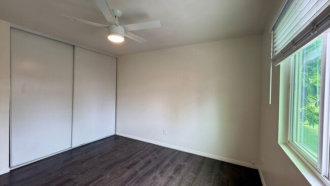 Building Photo - Newly remodeled 2 Bed/1 Bath condo with garage for rent in Paradise Hills.
