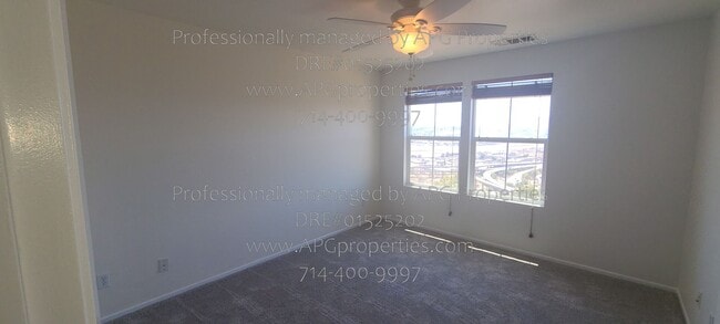 Building Photo - 2008 Montilla St