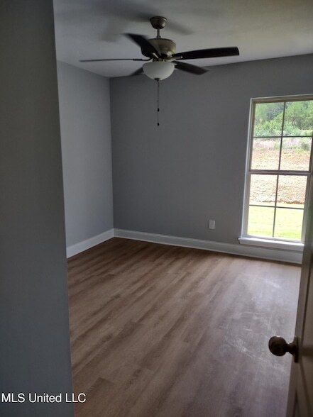 Building Photo - 599 Westfield Dr
