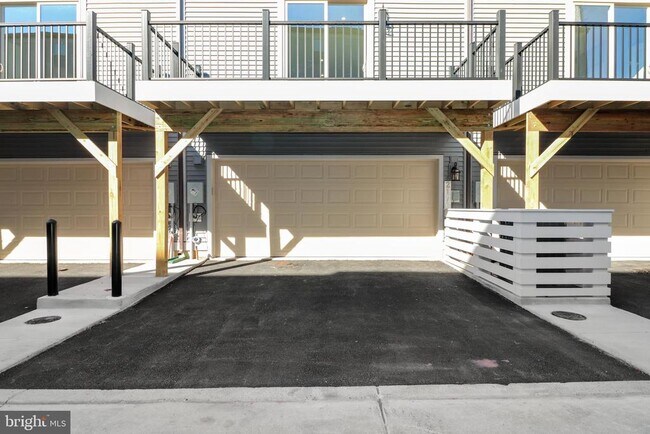 Building Photo - 2176 Glacier Rd