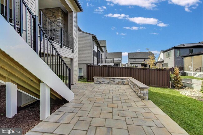 Building Photo - 6921 Renita Ln