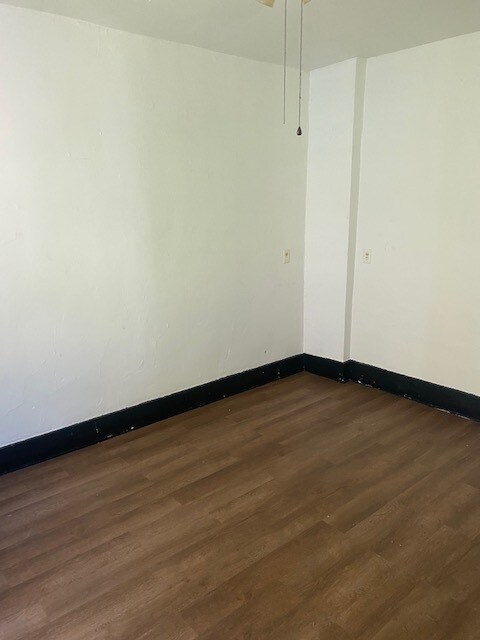Primary Photo - 3007 Elm St