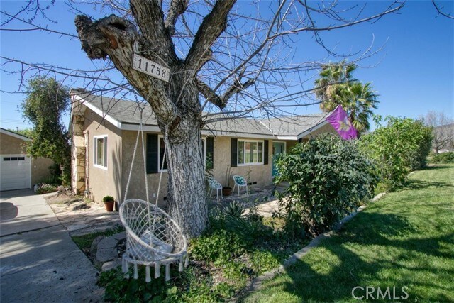 Building Photo - 11758 Grant Dr