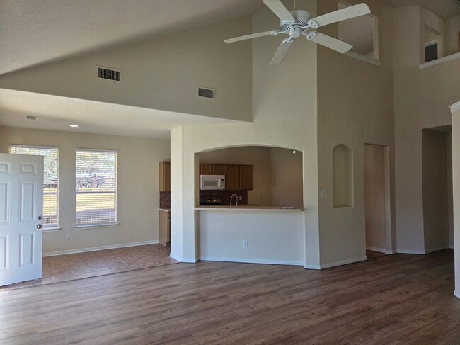 Building Photo - 5419 Bear Hunters Dr