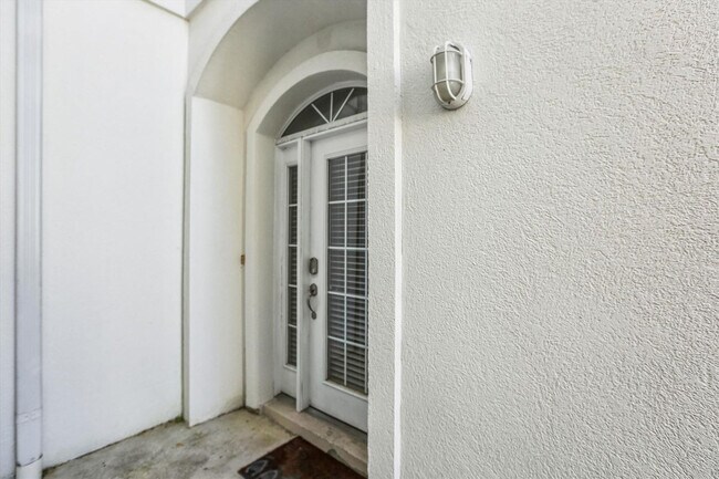 Building Photo - 361 Royal Caribbean Ct