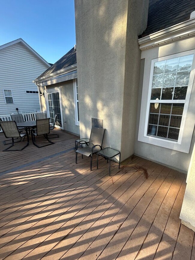 Building Photo - 4 BR, 2 BA unit in Wild Wing - Coming Soon!