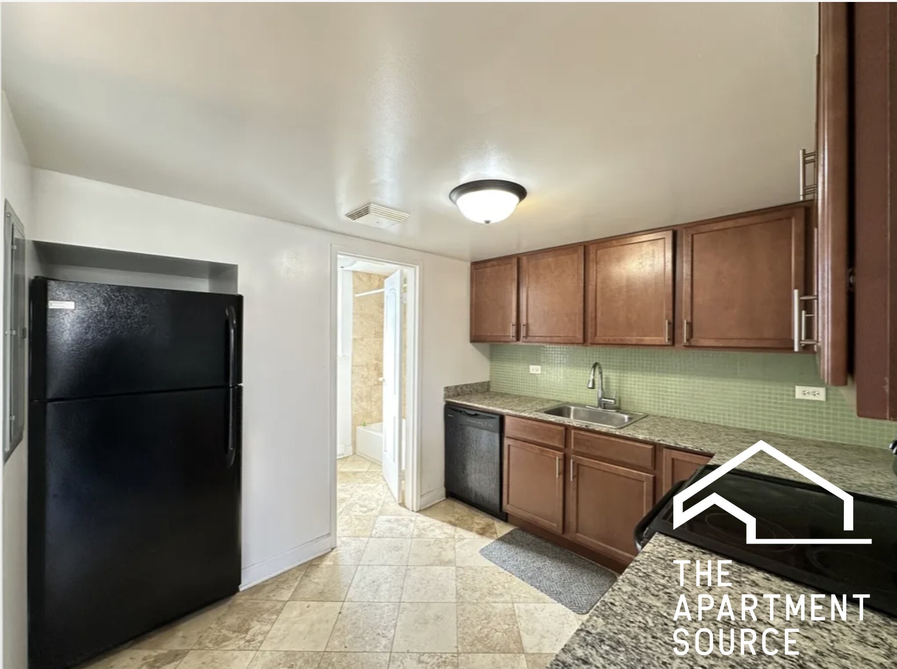 Building Photo - 7630 N Milwaukee Ave