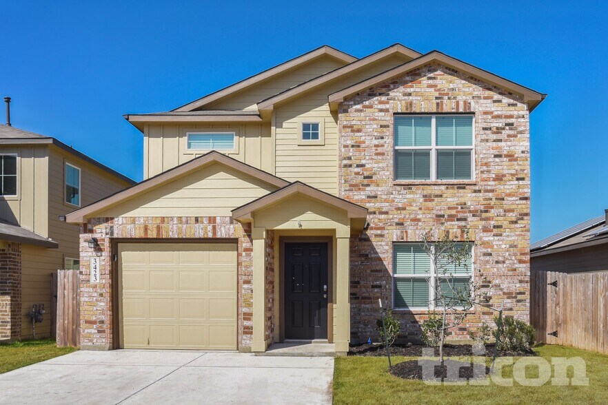 Primary Photo - 3423 Stoney Bayou