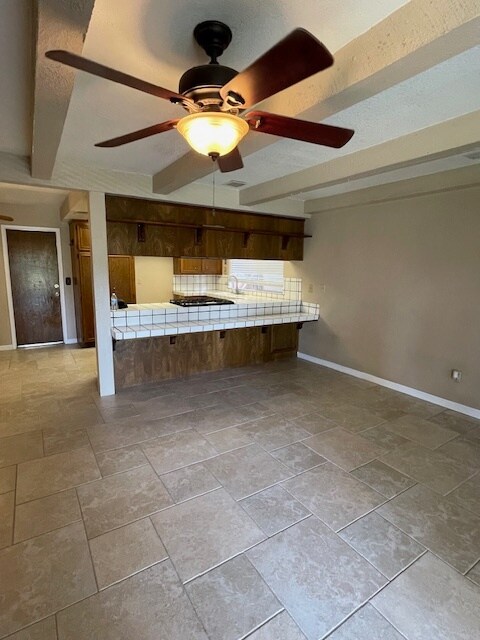 Building Photo - 26458 Larkspur St