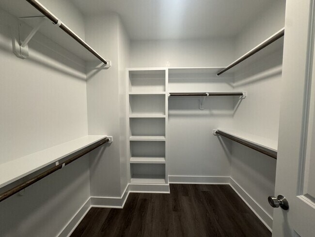 Building Photo - 3 Bed 2.5 Bath Brand New Townhome