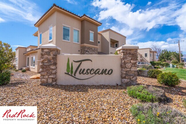 Building Photo - 3 Bedroom, 2.5 Bathroom Townhome in Ivins City