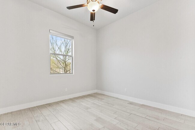 Building Photo - 2321 Dancing Piper Wy