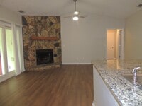 Building Photo - 1006 Wood Creek Dr