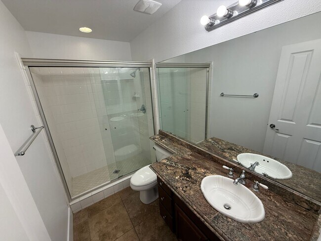 Building Photo - Fair Oaks Ranch 5 Bedroom Home in Canyon C...
