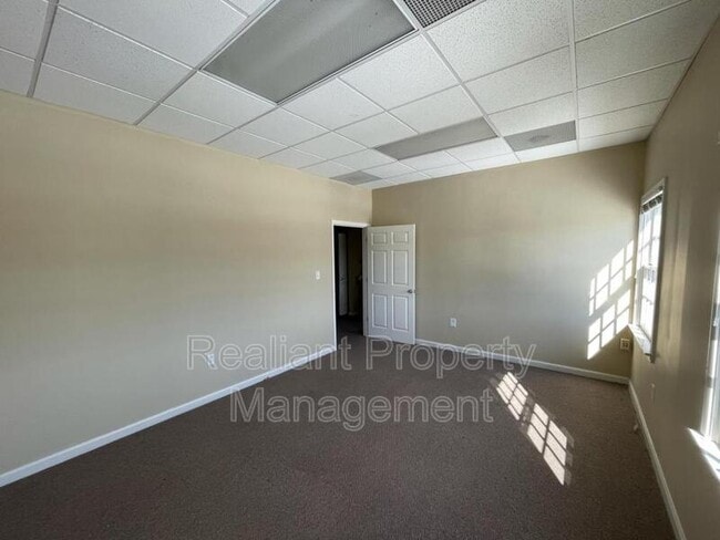 Building Photo - 1795 Alysheba Way