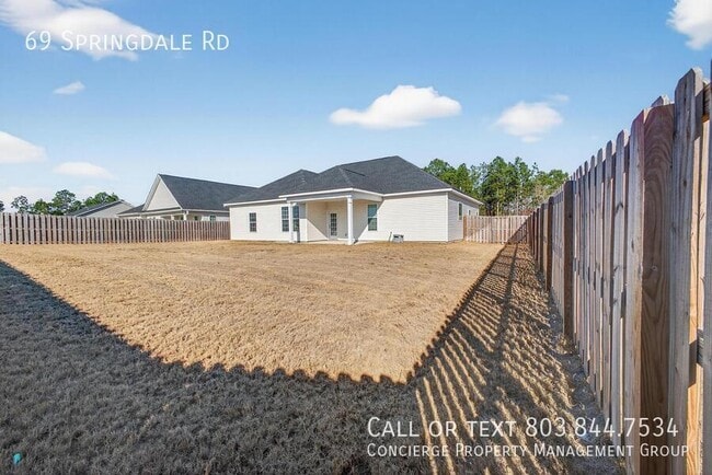 Building Photo - 69 Springdale Rd