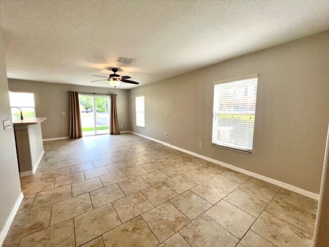 Building Photo - 3522 Caruso Pl