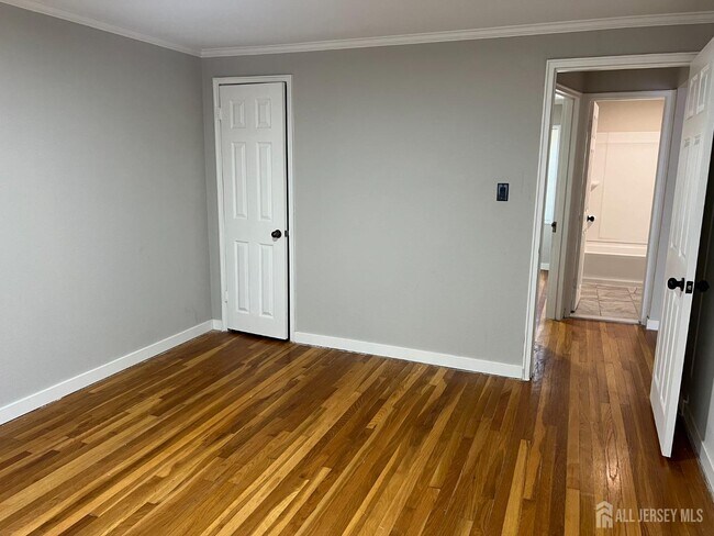 Building Photo - 49 A Garfield Park