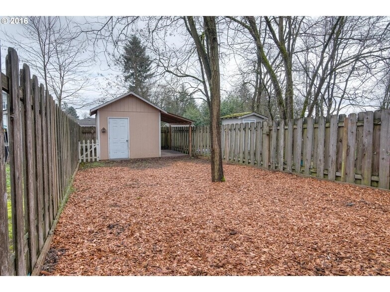 Backyard - 7910 SE 67th Ave