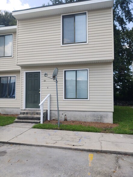 Corner apartment with new vinyl exterior. - 251 Knight Dr