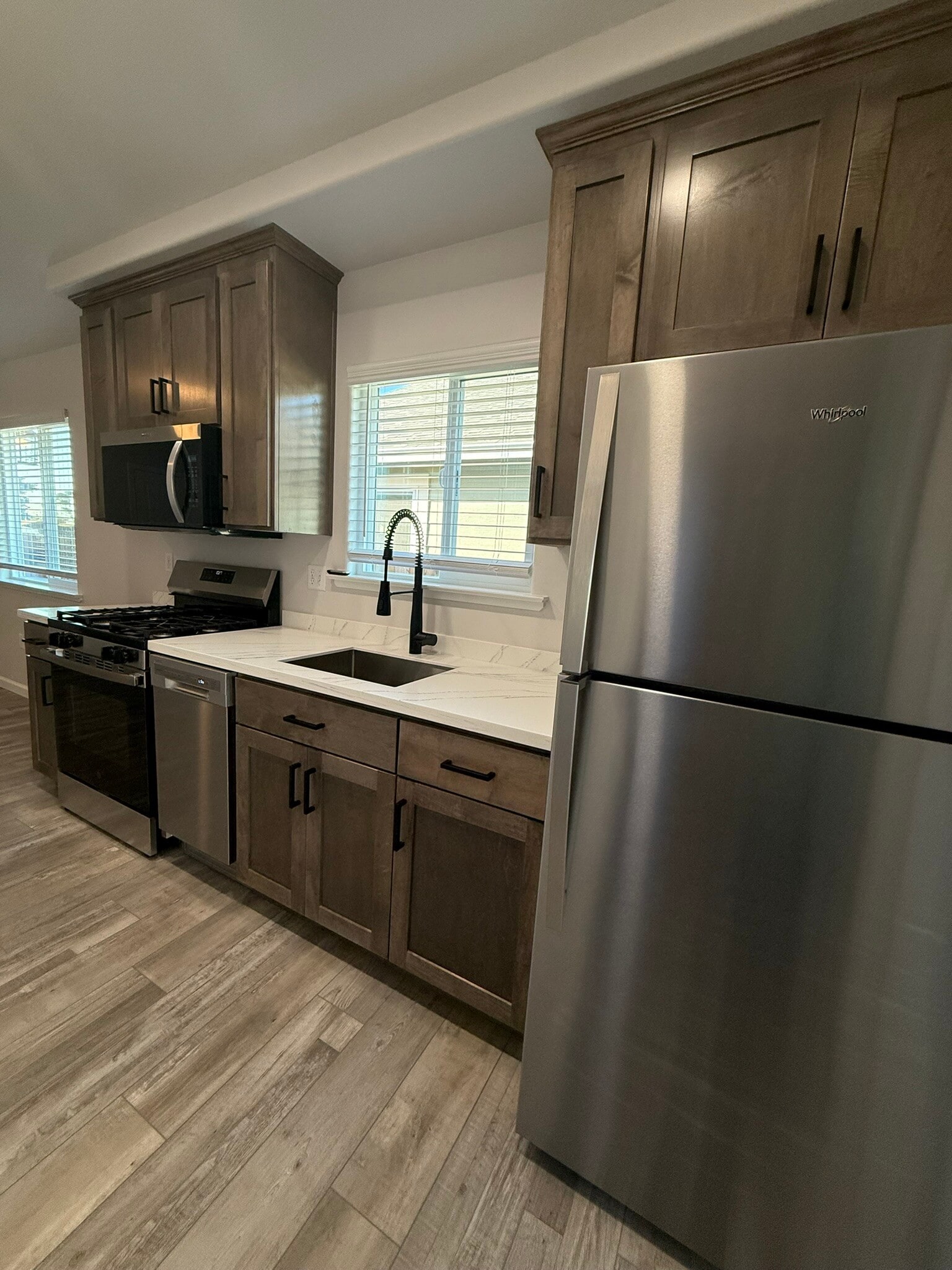 Building Photo - 1660 Ascent Pl