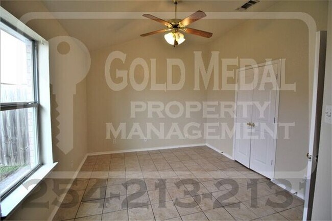 Building Photo - 4109 Elms Run Cir