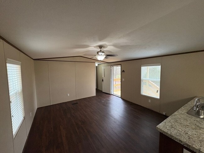 Building Photo - For Rent