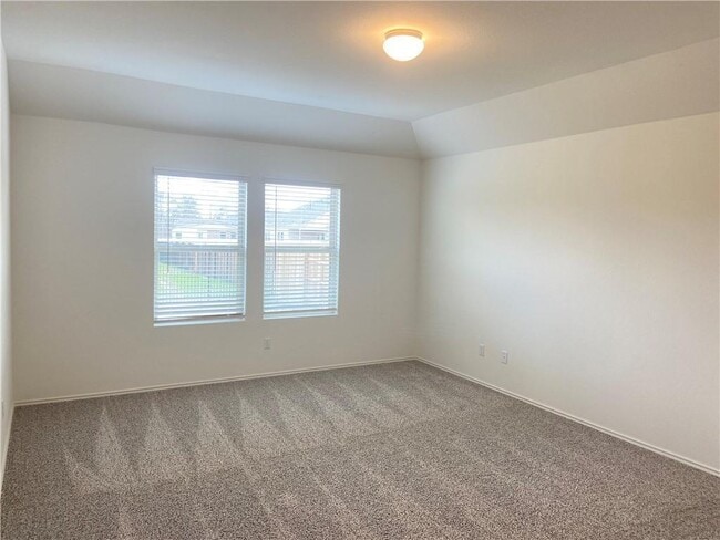 Building Photo - 1420 Chad Dr