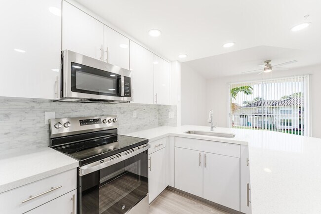 Building Photo - 20889 St Andrews Blvd