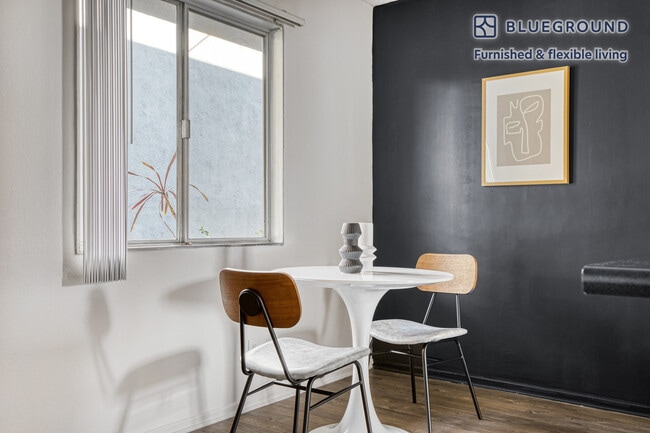 Building Photo - 4221 W Kling St