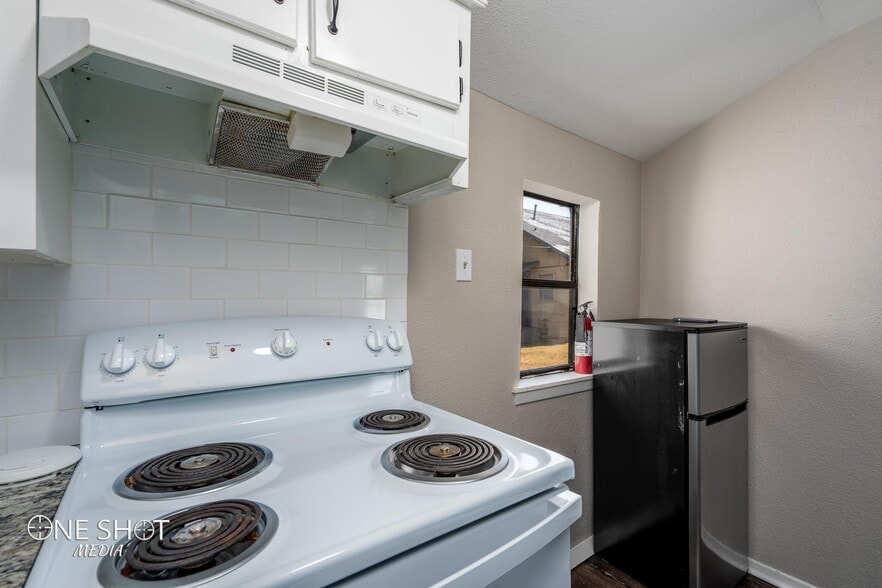 Building Photo - 2510 S 2nd St