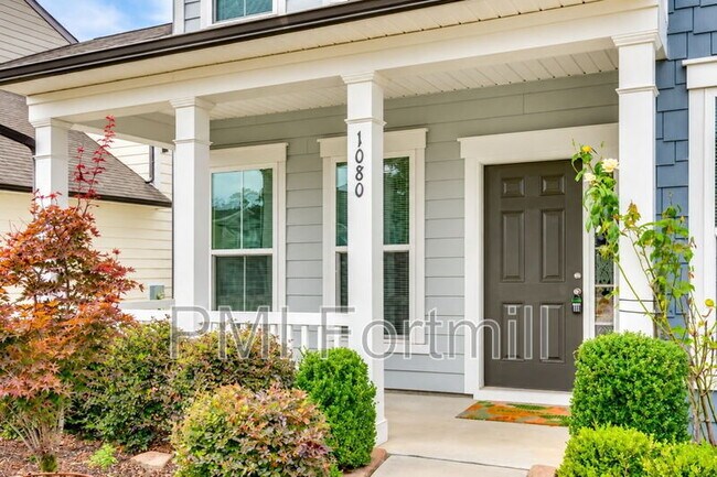 Building Photo - 1080 Crescent Moon Dr