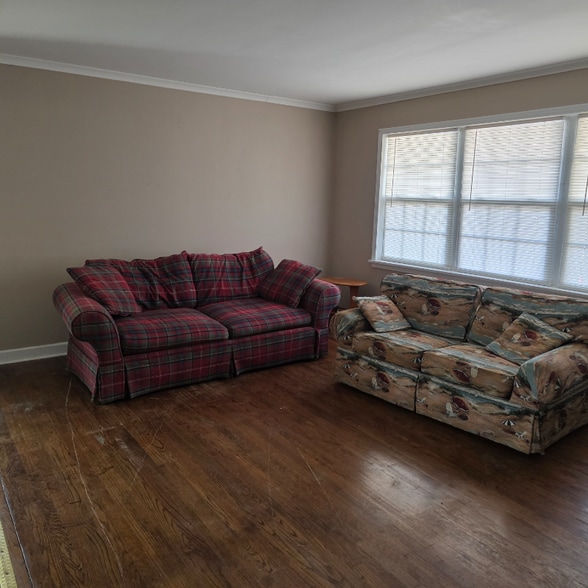 Building Photo - 110 Tapp Dr