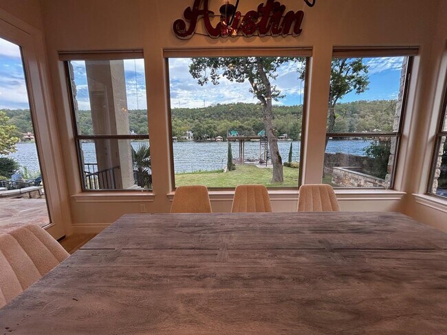 Building Photo - 3113 Ski Shores Terrace