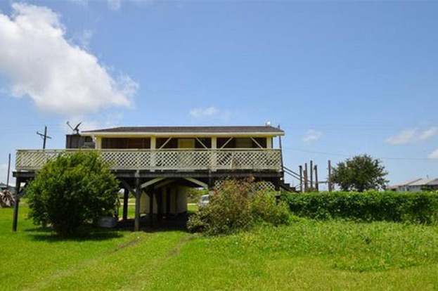 Building Photo - 2104 Galveston Ave