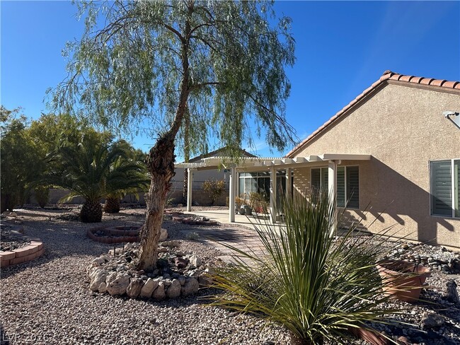 Building Photo - 2805 Foxtail Creek Ave