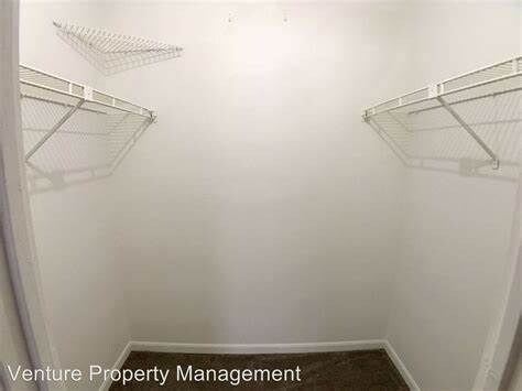 Building Photo - 480 Pedretti Ave