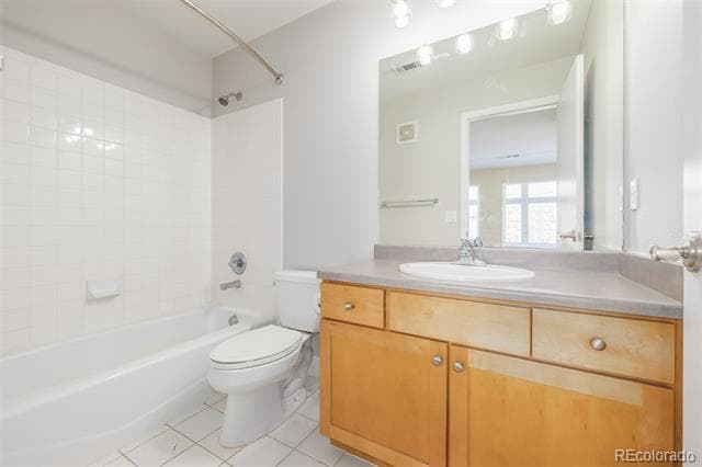 Building Photo - 2839 Umatilla St