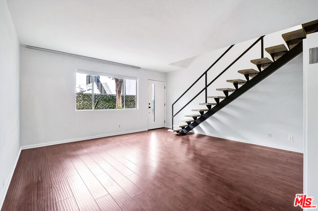 Building Photo - 5529 Cartwright Ave
