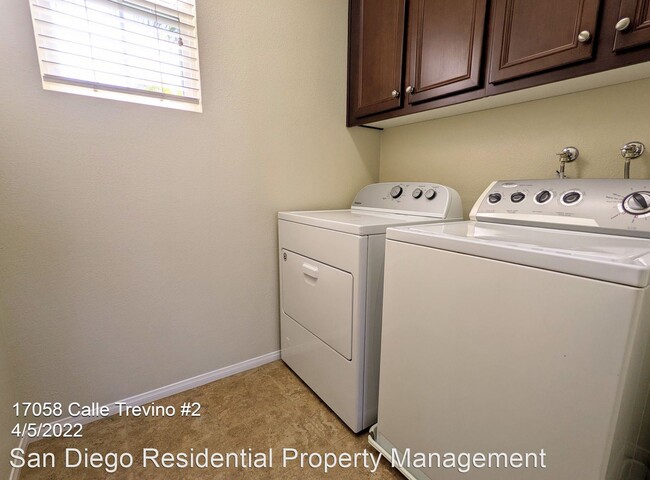 Building Photo - 2 br, 3 bath House - 17058 Calle Trevino U...