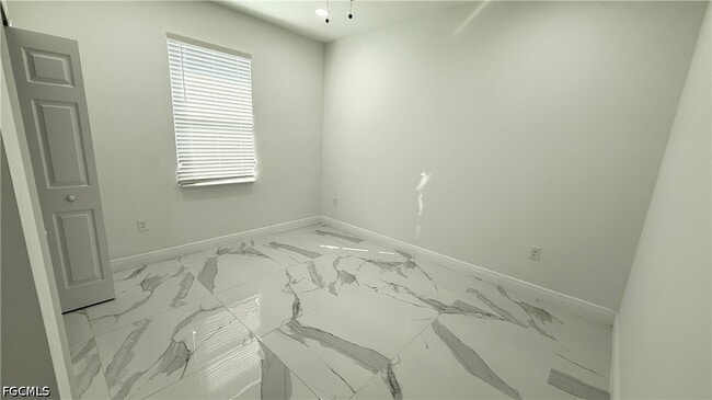 Building Photo - 508 Bell Blvd