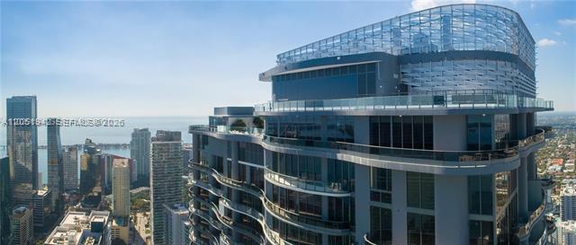 Building Photo - 1000 Brickell Plz