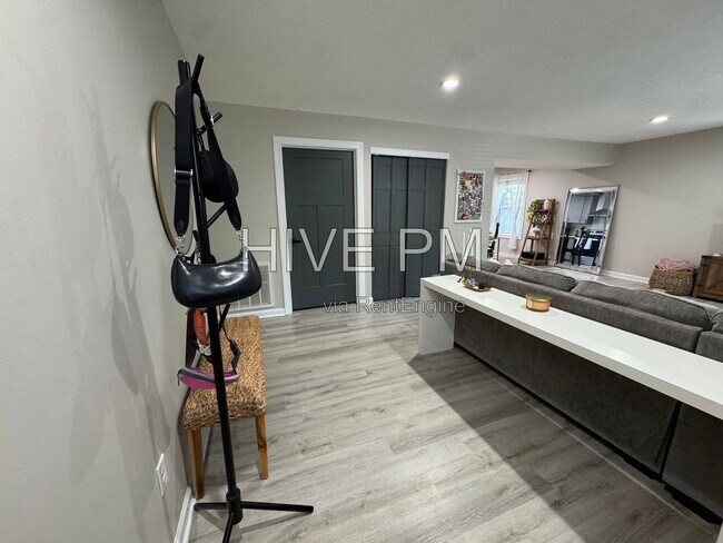 Building Photo - 229 Congress Ave